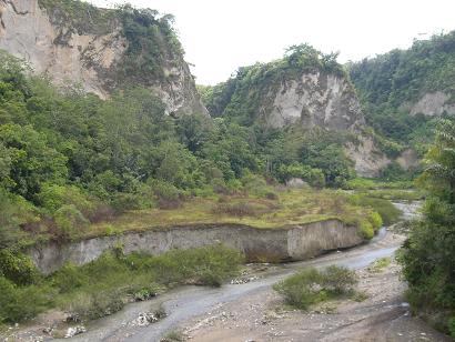 Flusstal in Bukkitingi